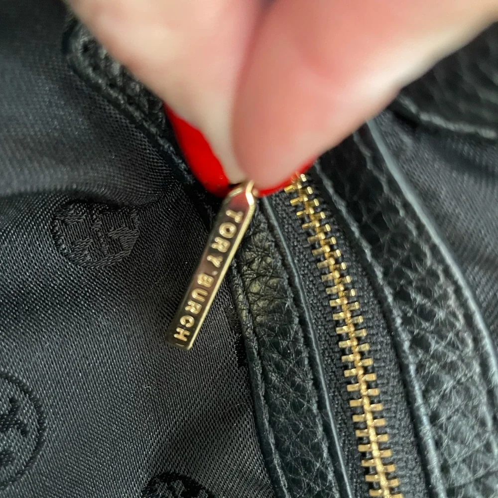 Tory Burch Black Leather Chain Strap Tote